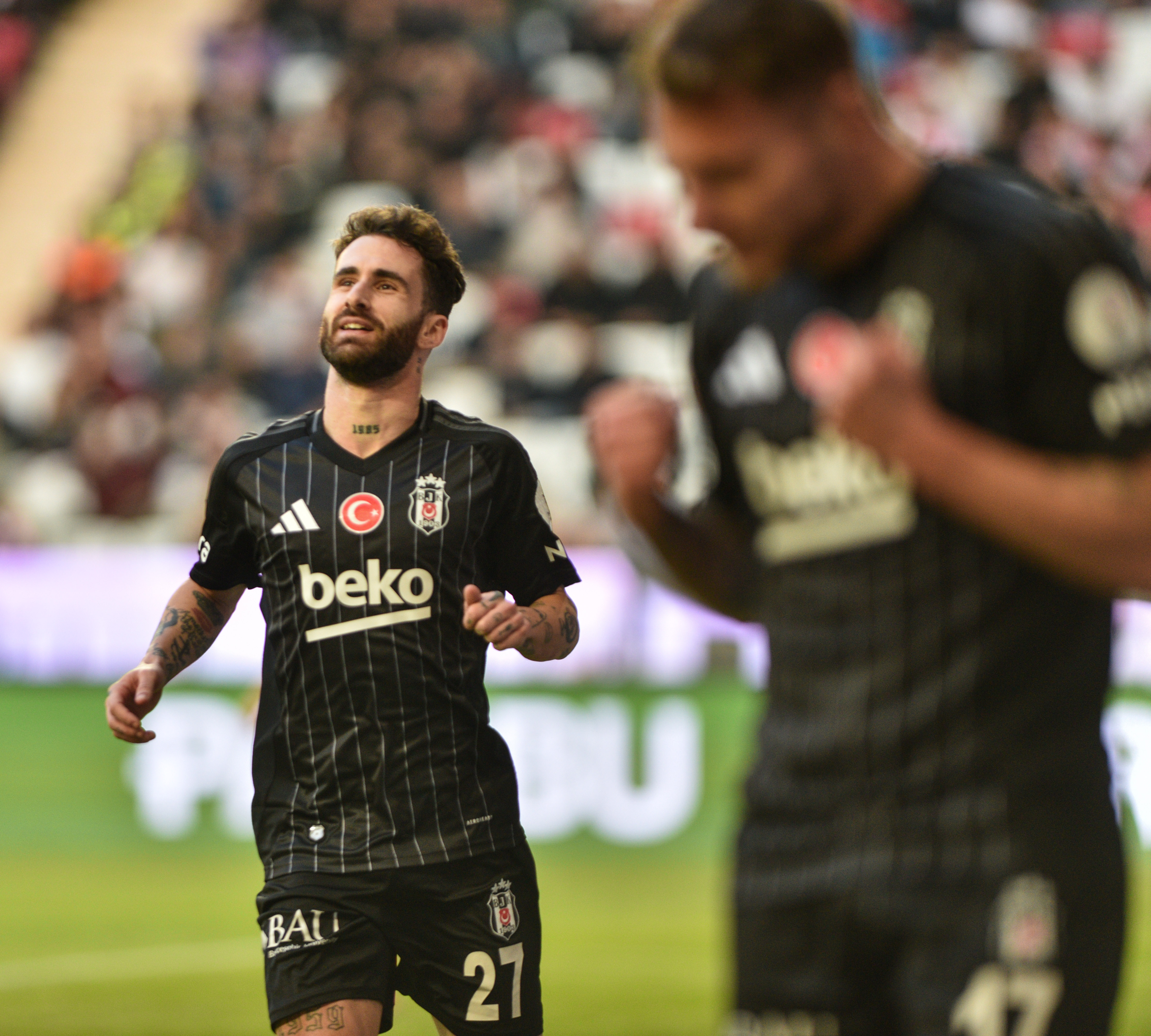 beraberligi faturasi oyunculara cikti besiktasin futbolcusu mac secmez 0 N9qwZiEO