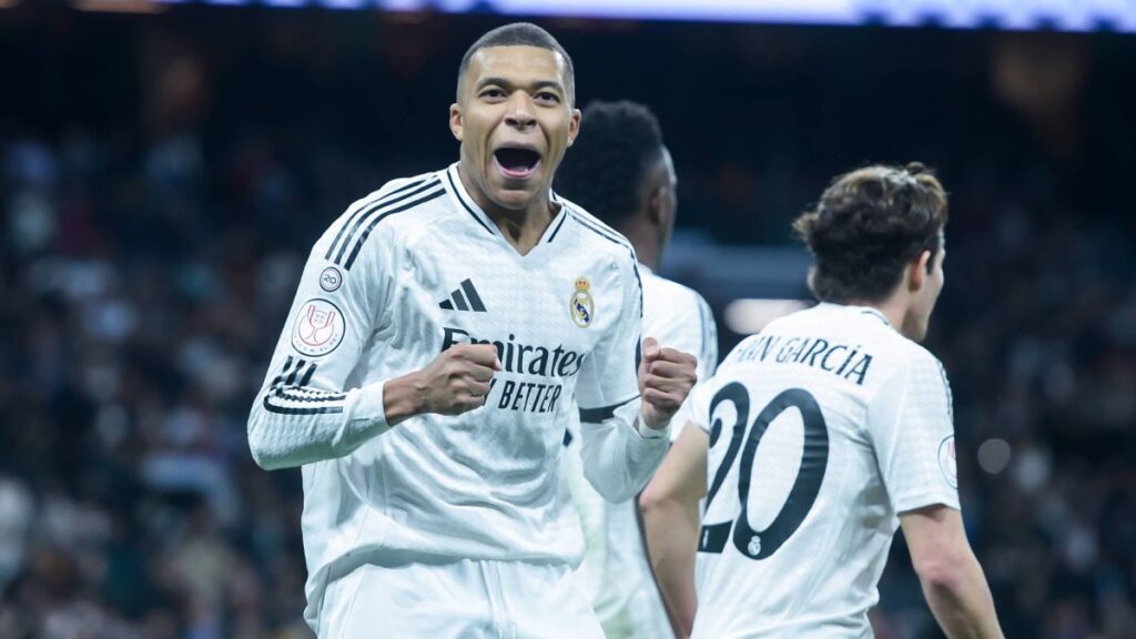 bernab uda mbappe sov real madrid la liganin zirvesine cikti 6OKObzcu