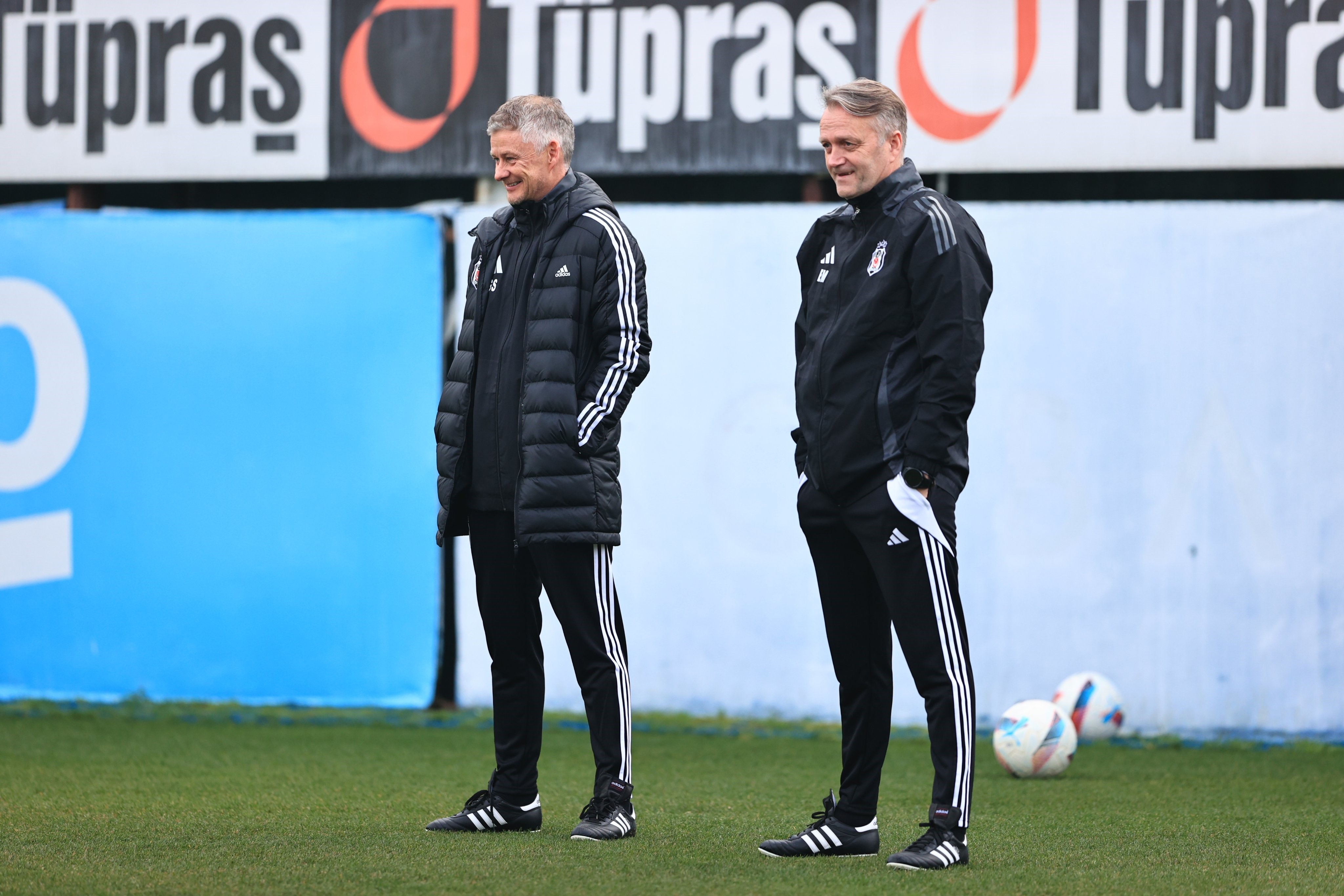 besiktas ara vermeden calisiyor 0 5z2rpIuQ