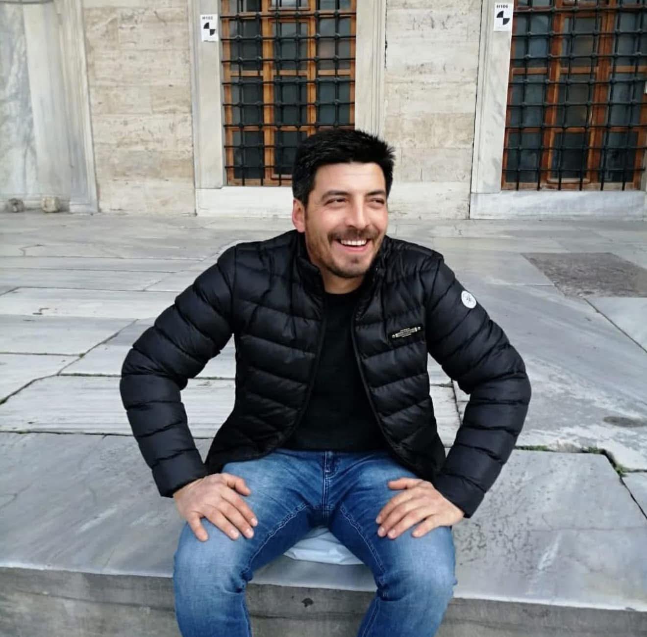 beysehirde feci kaza koreli turistleri tasiyan minibus ile otomobil carpisti 2 olu 6 yarali 9falPARi