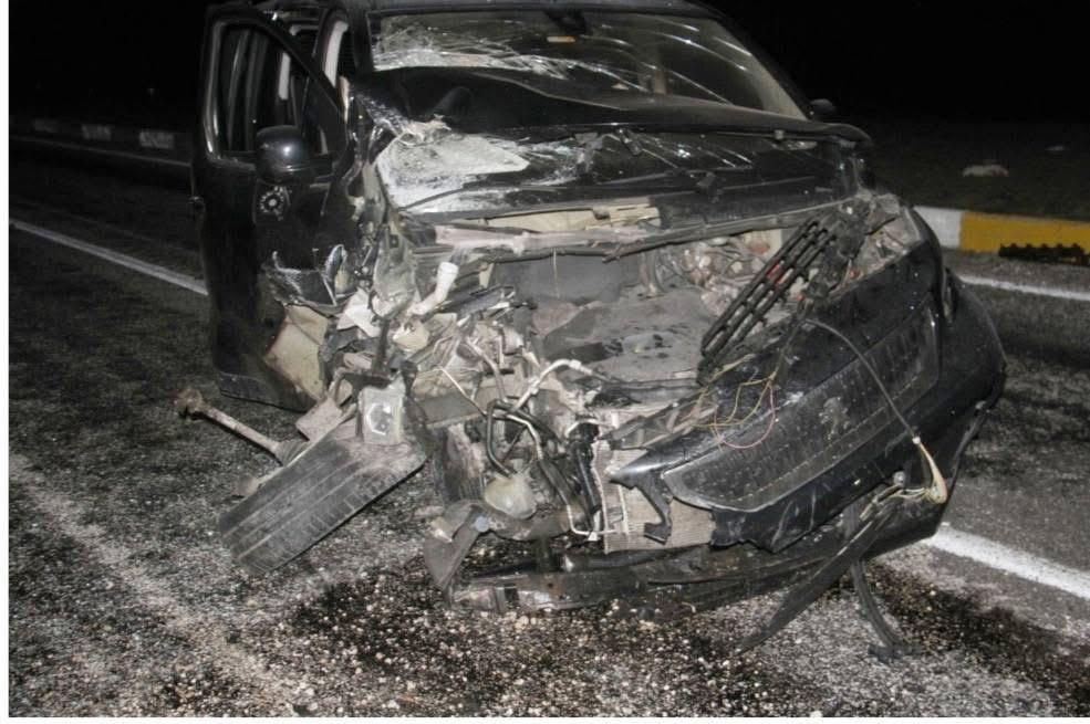beysehirde feci kaza koreli turistleri tasiyan minibus ile otomobil carpisti 2 olu 6 yarali KUNFQYMB