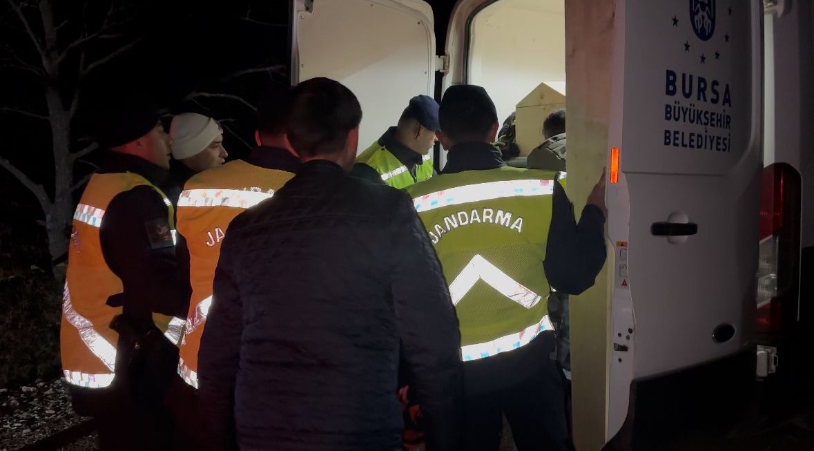 bicaklanan genc yakilarak olduruldu bursada vahset 1