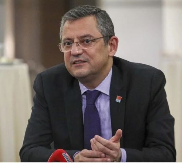 bir isim fark atti en begenilen siyasiler anketi aciklandi 3 bYXudRlT