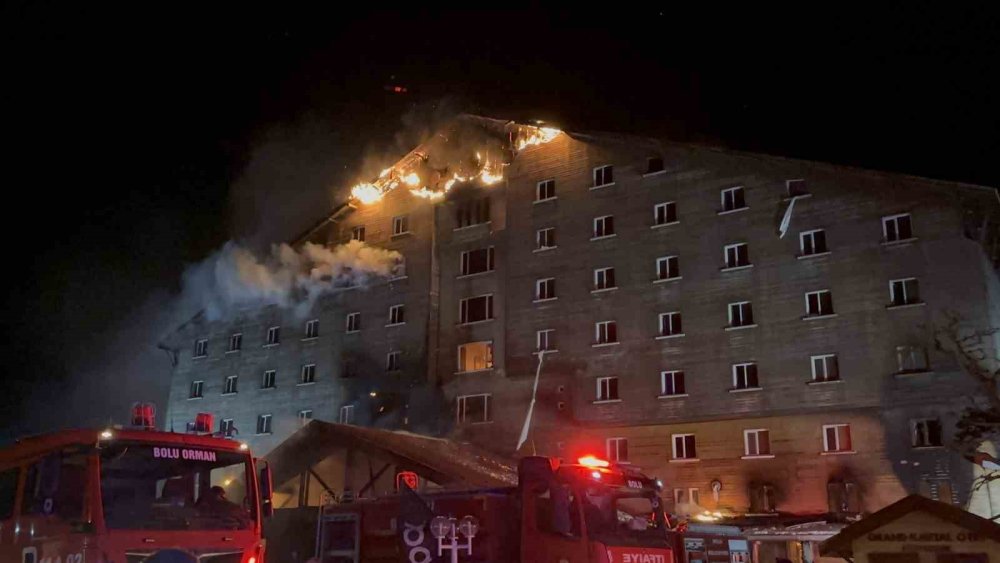 bolu kartalkayada otel yangini olu ve yaralilar var 1 RGtmDbpW