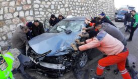 boluda tirla otomobil carpisti z6fO9dna