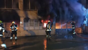 bursada 3 katli tekstil atolyesi kule dondu L8YlQNav