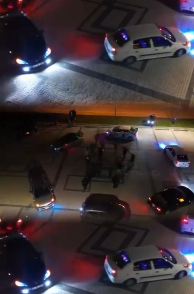 bursada renkli goruntuler otomobilleriyle kutu kutu pense oynadilar 1 2FQSOpSw