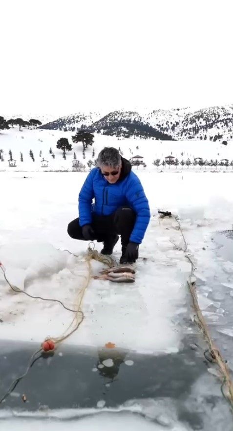 buzu testereyle kesti balik avladi 1 ErmhZTI2