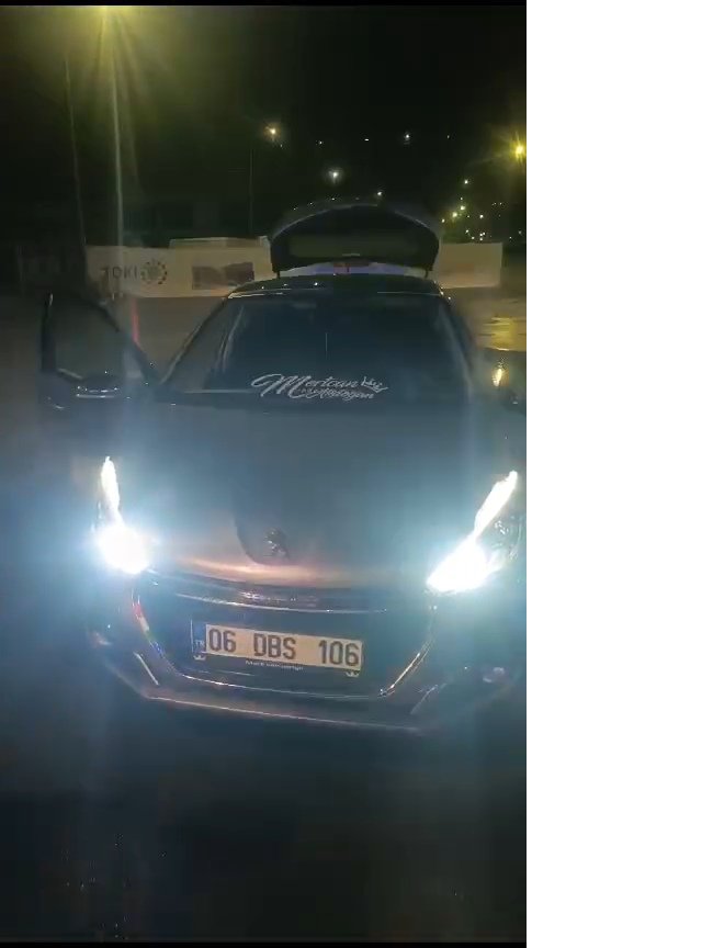 cakarli otomobille polisten kacti surucuye 327 bin lira ceza yazildi 1 gggab4JO