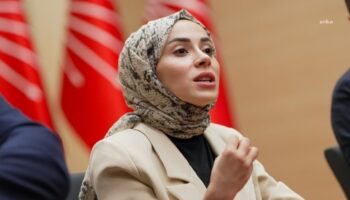 chp genel baskan yardimcisi sevgi kilic umit ozdagin gozaltina alinmasina iliskin tepki gosterdi vLHfAPeY