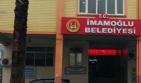 chpli belediye baskaninin bulundugu araca silahli saldiri 0 IGAknqVU