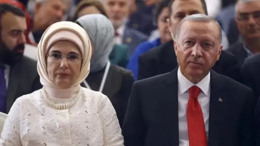 cumhurbaskani erdogan ve emine erdogan boluya gidiyor RBdKaPZM
