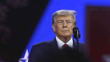 cumhuriyetci kongre uyesinden trumpin 3 kez secilmesine yonelik flas hamle eebkhmkd
