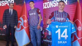 danylo sikan trabzonspora imzayi atti fkDky62L