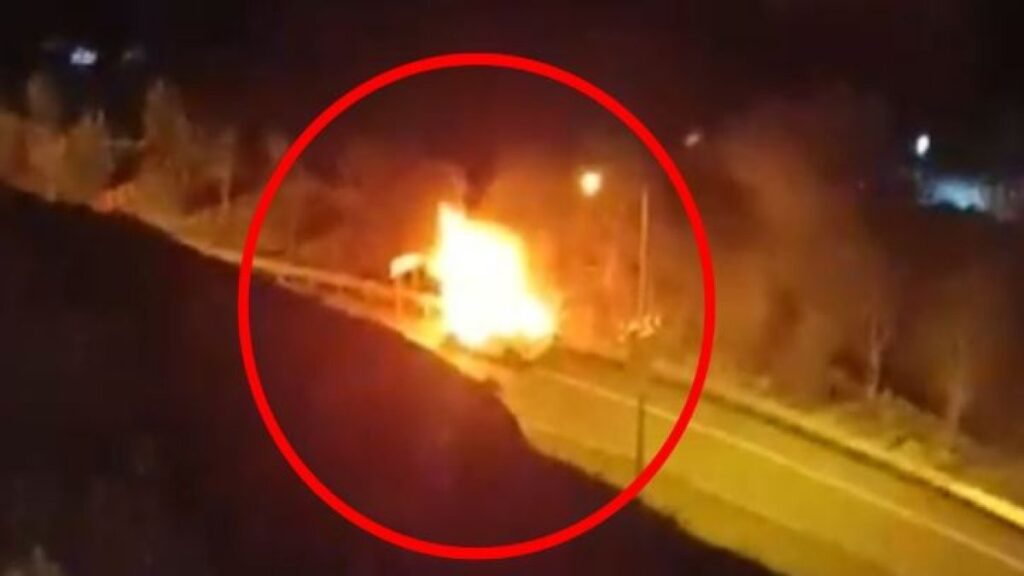 diri diri yanmaktan son anda kurtuldu trKGi9jW