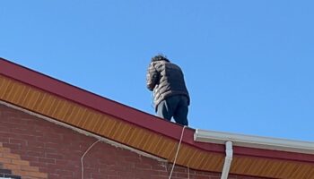 dislerini yaptiramadi catiya cikti U6ATPUiy