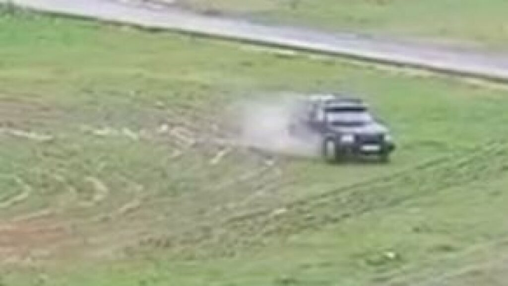 drift atti yesil alani adeta aglatti VlzzWEeI