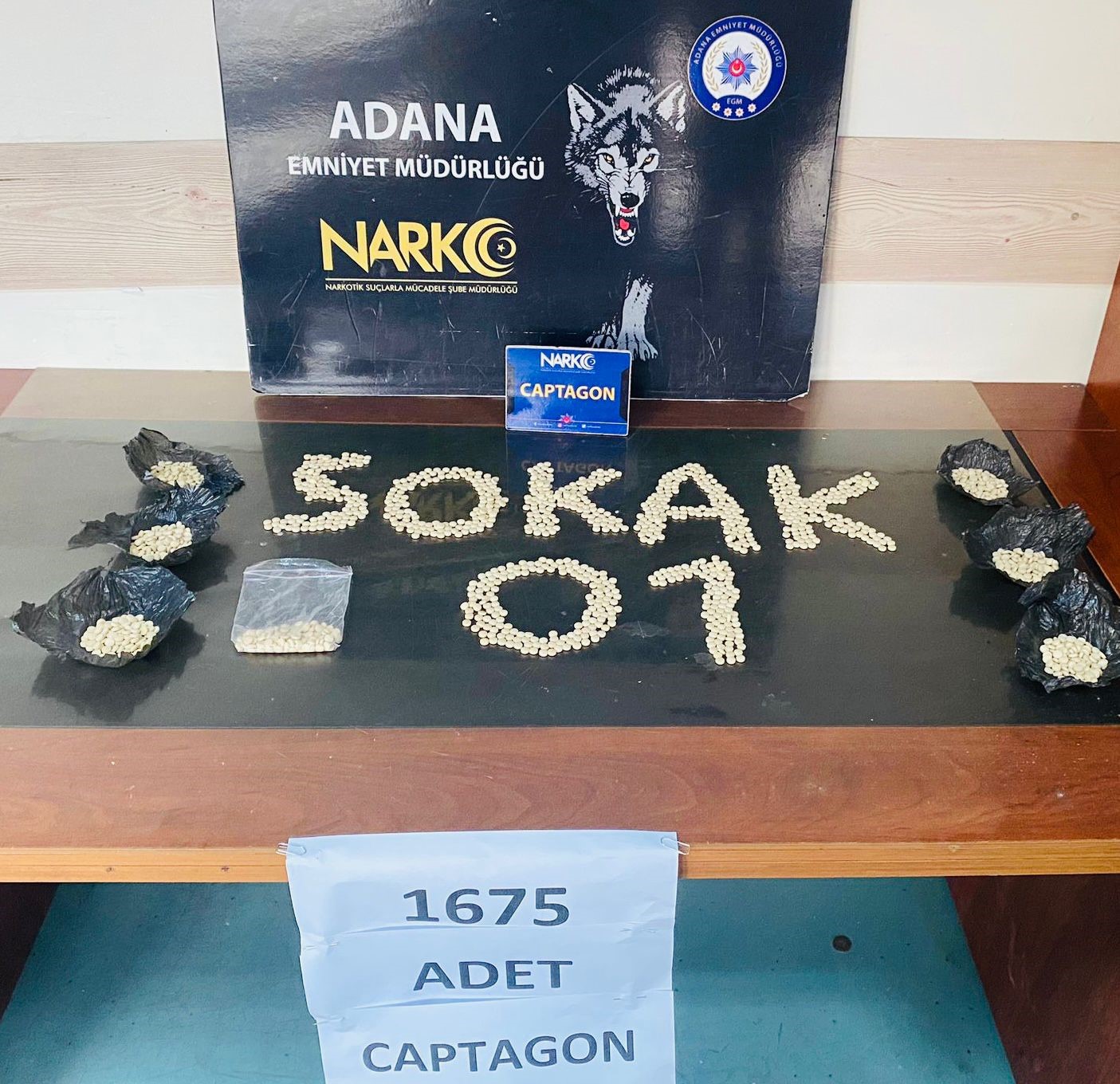 ekmek arasi uyusturucu servisi savunmasi soke etti 2