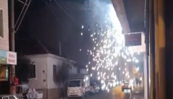 elektrik telleri sokagi aydinlatti OBDUIZti