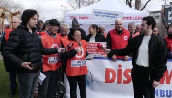 emeklilerden cadirli ve kucuk tencereli eylem kuculte kuculte bu kadar oldu EV1Ogvib