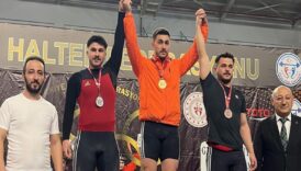 erzincanli halterci ozbay turkiye birincisi oldu ewYg7CNG