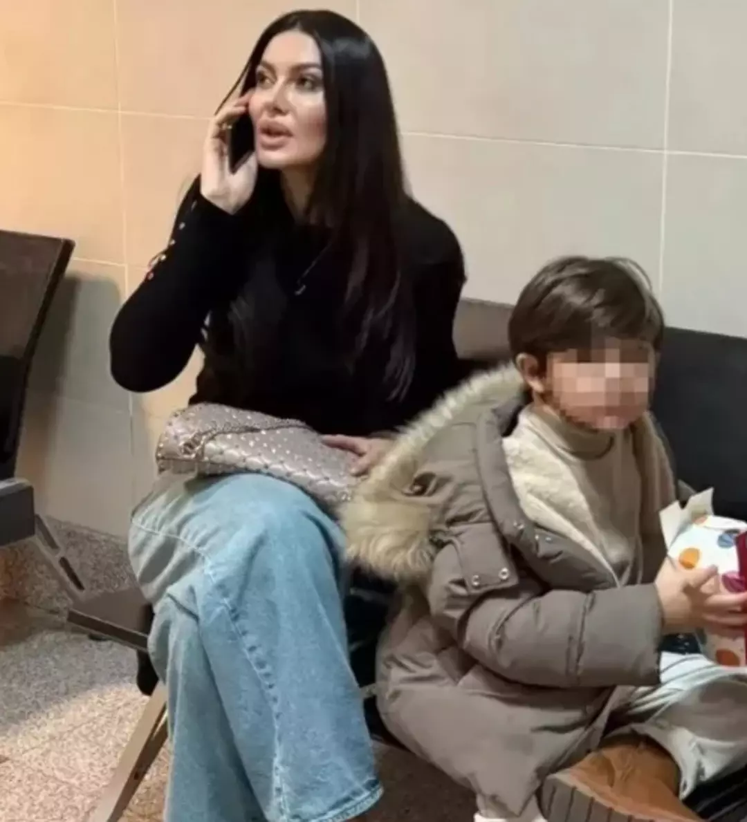 evlilik disi bir oglu oldugu ortaya cikti nevsin mengu sabancilari hedef aldi 0 2CgmIv5s