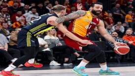 fenerbahce beko derbide galatasarayi devirdi OHJxiyq4