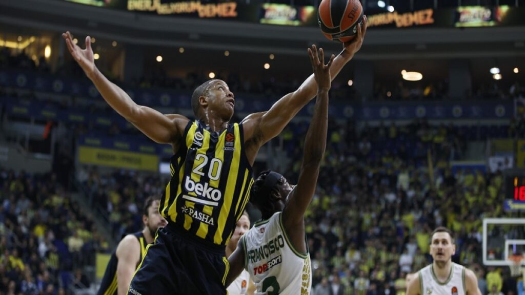 fenerbahce bekodan euroleaguede ust uste 4 galibiyet iFbSLycb