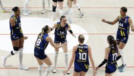 fenerbahce derbide besiktasa set vermedi rJYSxG2L