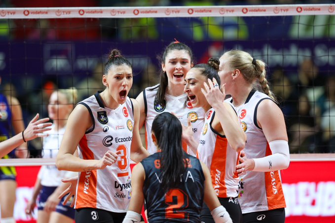 fenerbahce hem derbiyi hem liderligi kaybetti 0 1ZpPVUiq