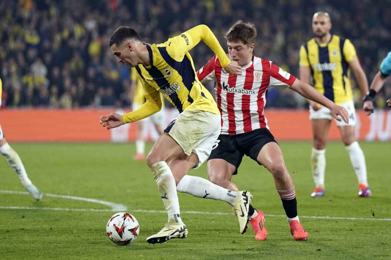 fenerbahce lyona karsi 4 eksikle cikacak savunmada durum belirsiz 0