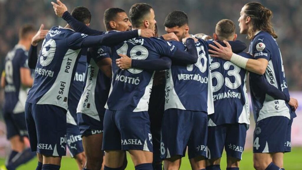 fenerbahce lyona karsi 4 eksikle cikacak savunmada durum belirsiz PUn7UEDC