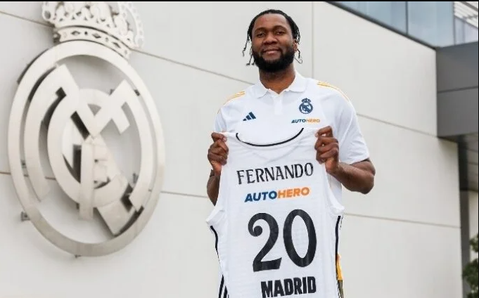 fenerbahcenin listesindeki oyuncuyu real madrid aldi 0 2DjY2vT3