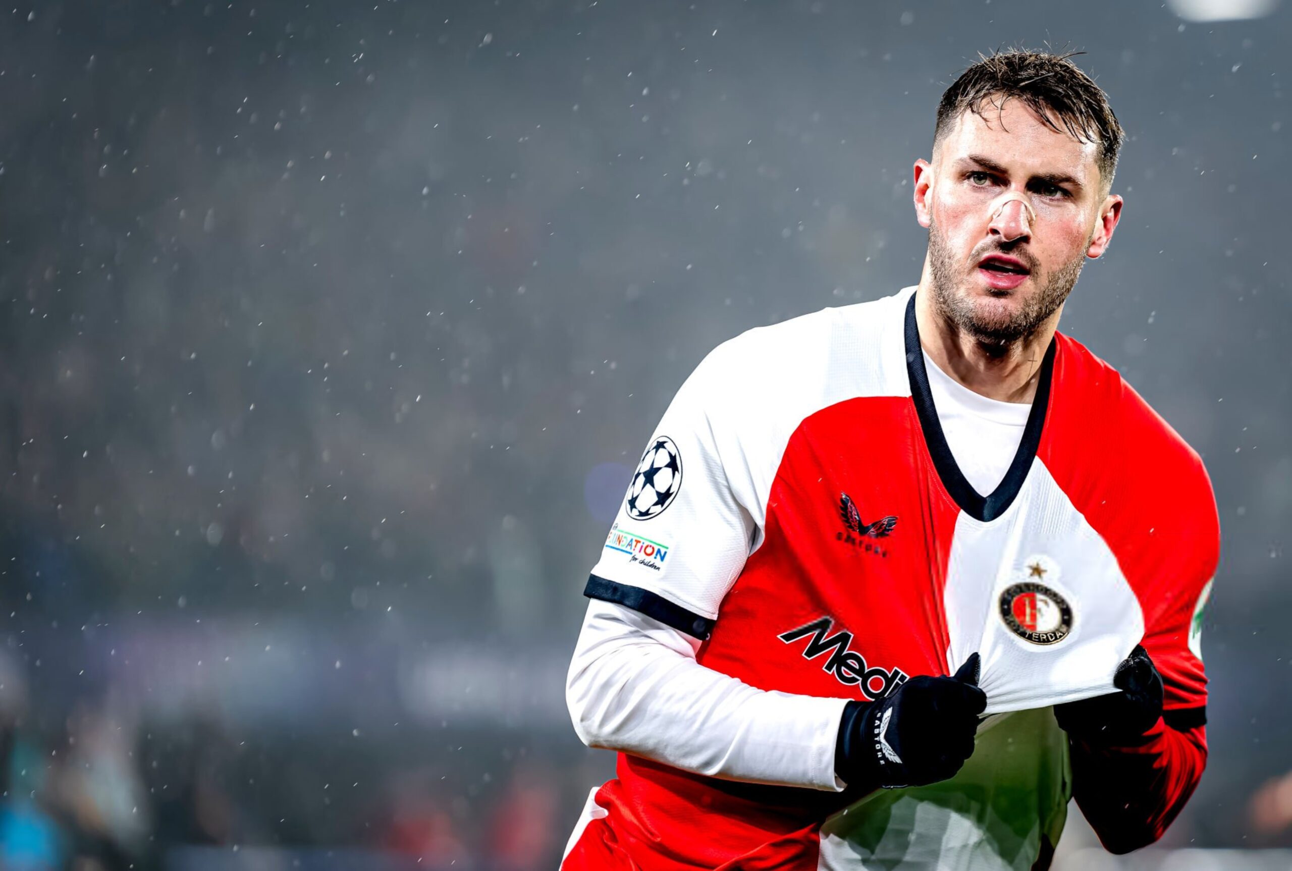 feyenoord milanin gimenez teklifini asagilayici buldu 1 Tm6rscKa