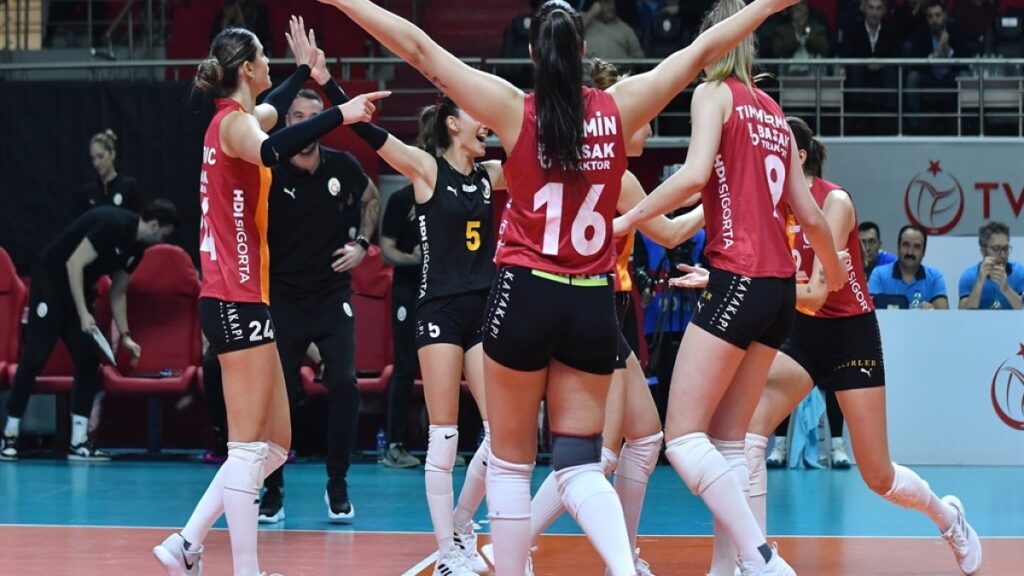 galatasaray daikin yari finalde 2eICsbDL