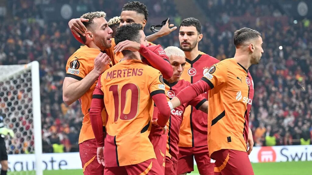 galatasaray sag beke serie adan oyuncu alacak iste yapilacak teklif tIaTMHfX