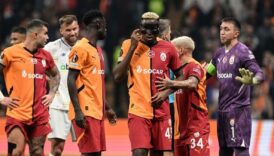 galatasarayda buyuk hayal kirikligi taraftarlar isyan etti cvnUG6xw