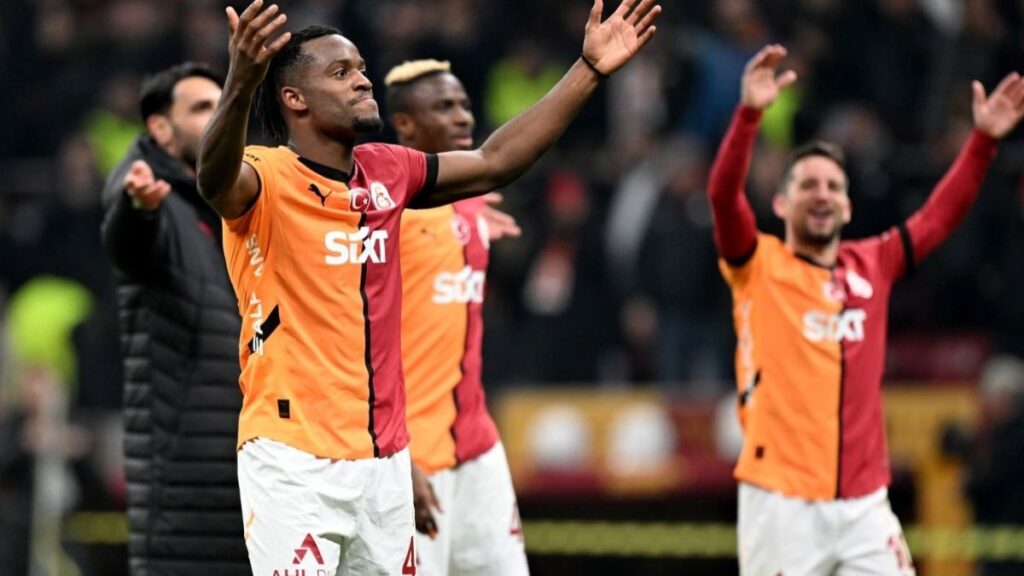 galatasaraydan surpriz karar yildiz oyuncuya gelen teklifleri degerlendirecek 1WeGTj4z
