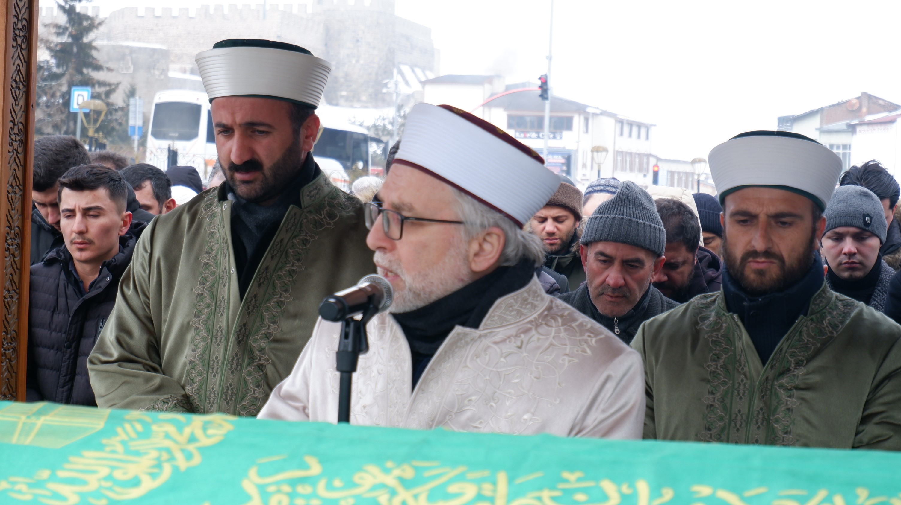 genc imam soba kurbani 4 sZCsgbKZ