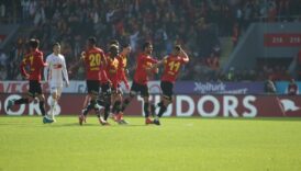 goztepe evinde kral B4nilPVD