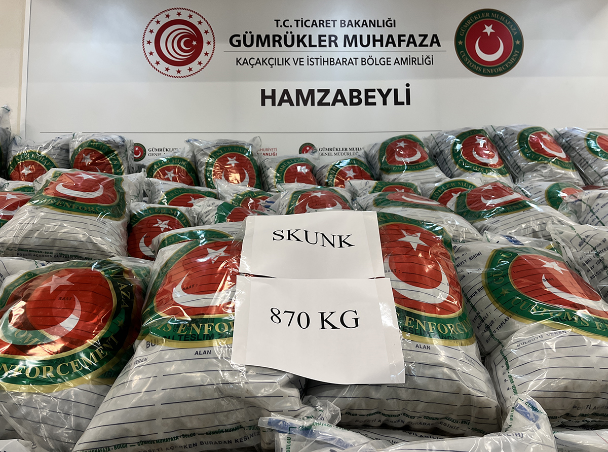 hamzabeyli sinir kapisinda dev operasyon cuvallar dolusu uyusturucu ele gecirildi tam 870 kilogram 8 JnLAFWW3