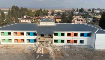 hataydaki okulun kabasi bitti ince iscilikleri kaldi TtynkiNv