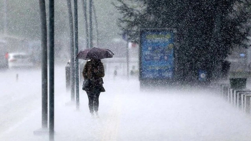 hava sicakliklari 5 derece dusecek istanbulda yasayanlar dikkat meteoroloji cok kuvvetli diyerek saat verdi V9vk9KTK