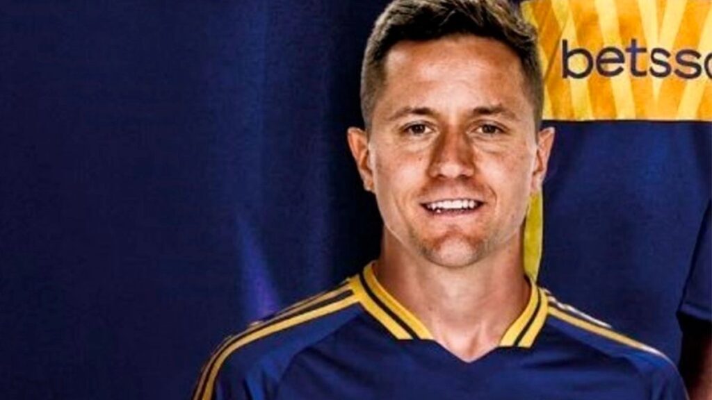 herrera boca juniors tarihine gecen imzayi atti XwpJAba5