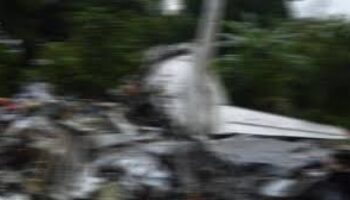 iranda askeri ucak dustu pilotlar sag kurtuldu 5tGYLBRH