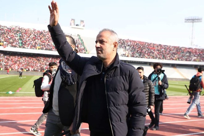 ismail kartaldan ortaligi ayaga kaldiran hareket yeni takimiyla ilk maci oncesi yapti 0 RYAbYI22
