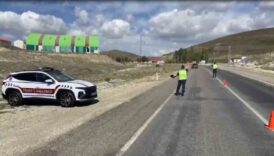 ispartada 1 saatte 14 arac trafikten men edildi IBGxL1un