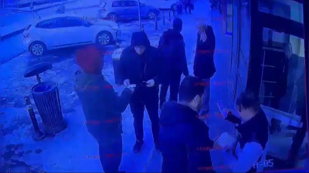 istanbul bayrampasa otogarda binlerce sahte dolar ele gecirildi 3 uZN4NeKp