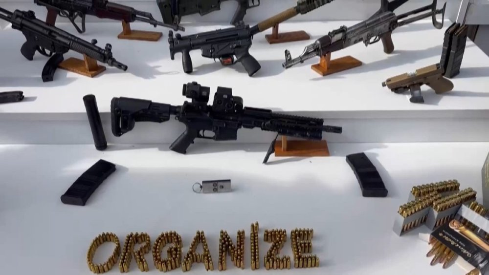istanbulda suc orgutlerine operasyon cok sayida gozalti var 2 DesZR5Vd