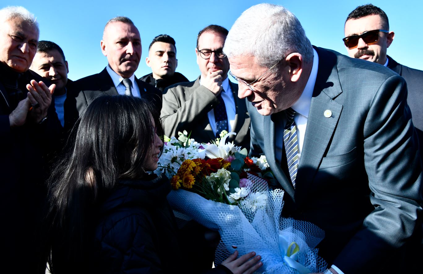 iyi parti lideri musavat dervisoglu kirikkalede esnafi ziyaret etti 0 BGFvuXw4